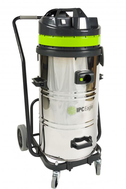 IPC Eagle Power S6415DS Industrial Wet/Dry Vacuum With Automatic Discharge 389