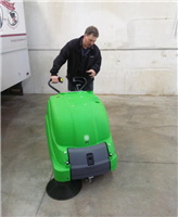 512ET IPC Eagle 28" industrial Battery Sweeper Vacuum Powered
