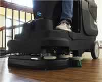 PAS26R Power-Flite Crossover Compact Ride-On Scrubber
